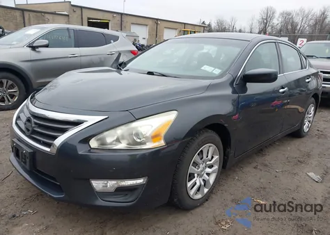 2014 Nissan Altima 2.5 S z USA, uszkodzony, nr VIN 1N4AL3AP1EC317922
